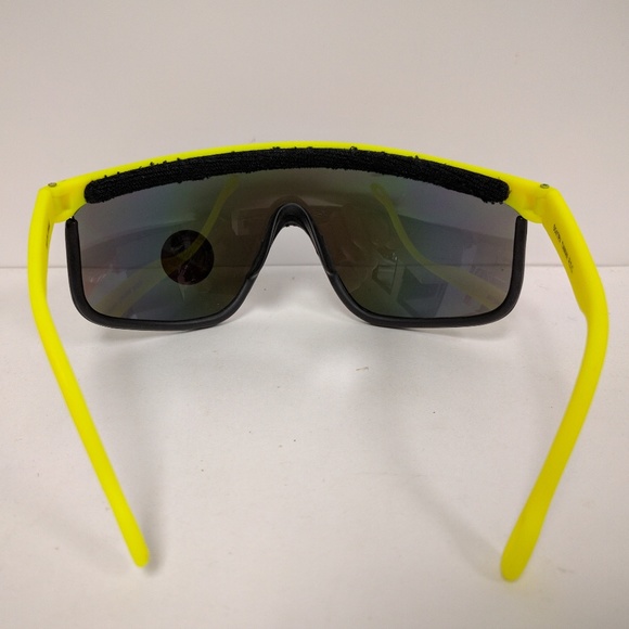 NWT TruVintage Ski/cycling/sports style 1 pc framed blade wrap around sunglasses - Picture 2 of 3